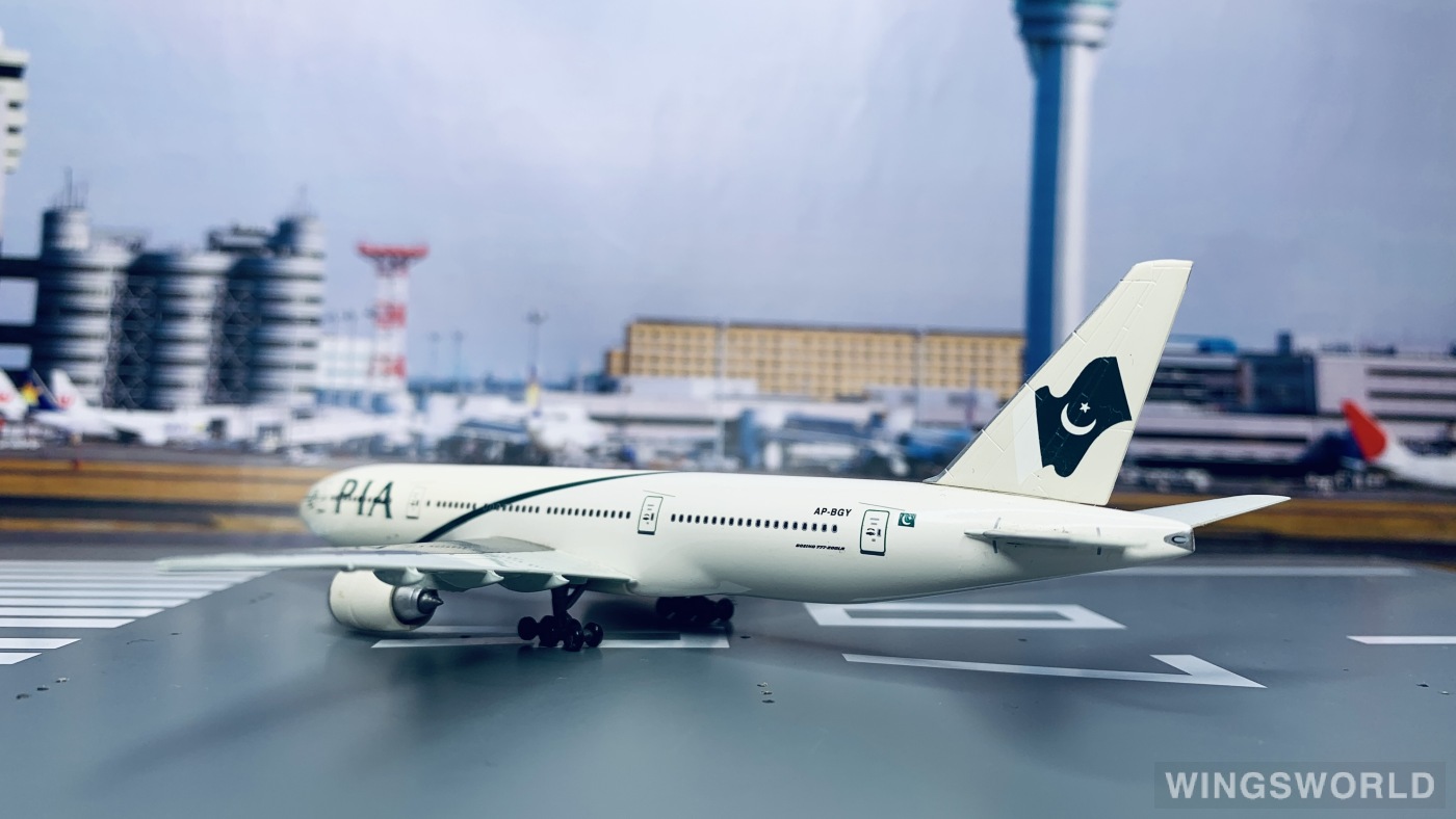 Dragon Models 1:400 55221 PIA 巴基斯坦航空 Boeing 777-200 AP-BGY