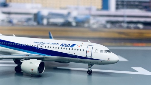 航空機・ヘリコプター PandaModel ANA A320CEO JA01VA 機体記号 : JA01VA (ANA) 航空機体ガイド | FlyTeam(フライチーム)