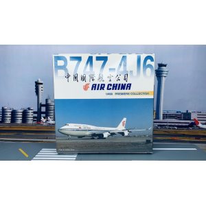 Air China 中国国际航空 Boeing 747-400 B-2447 1990s colors.  55071 Dragon Models 1:400