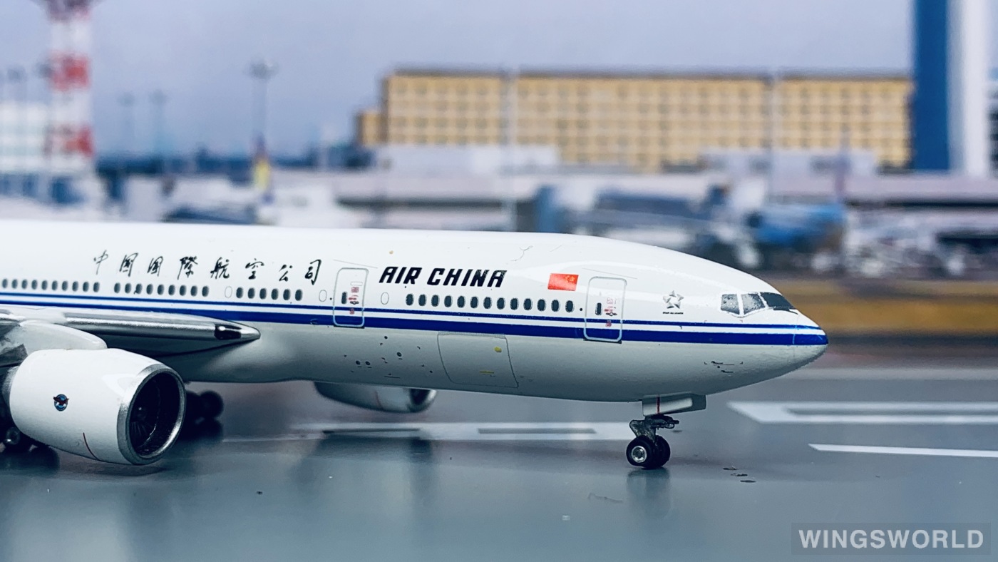 Phoenix 1:400 PH10590 Air China 中国国际航空 Boeing 777-200 B-2068