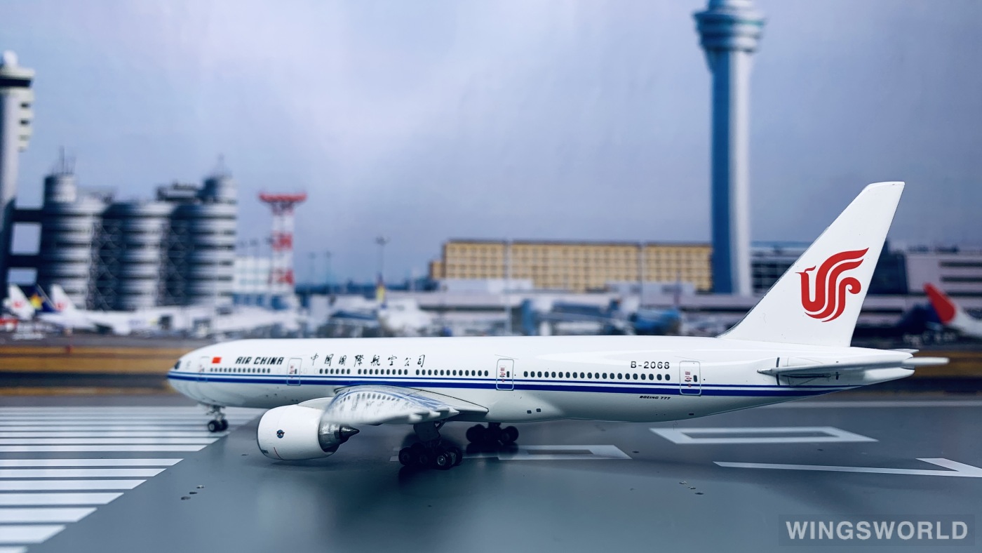 Phoenix 1:400 PH10590 Air China 中国国际航空 Boeing 777-200 B-2068