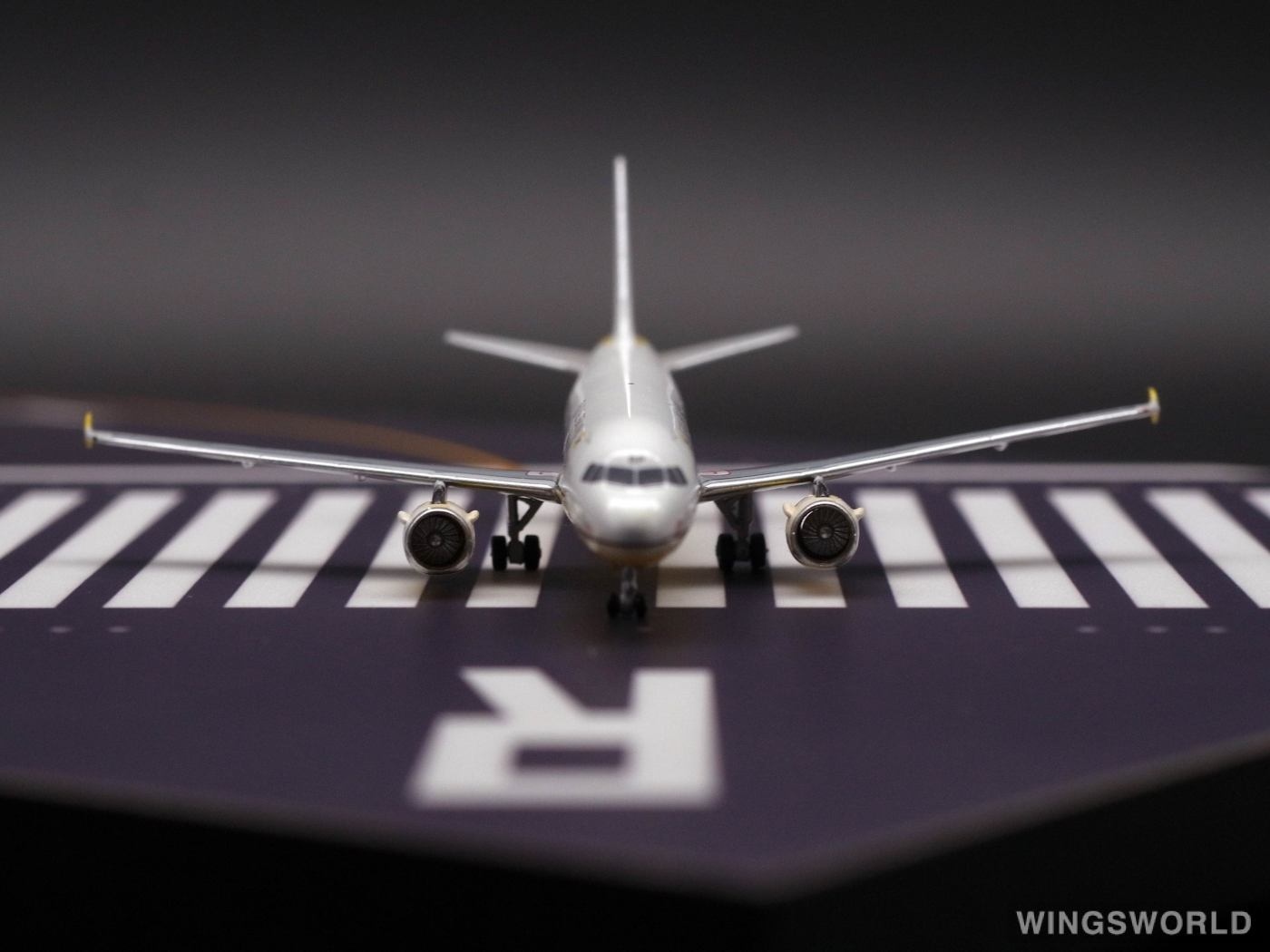 AeroClassics 1:400 AC19149 Royal Brunei 文莱皇家航空 Airbus A319 V8-RBP