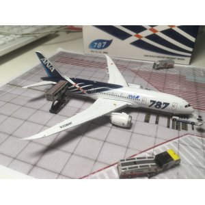 ANA 全日空 Boeing 787-8 JA802A  XX4043 JC Wings 1:400