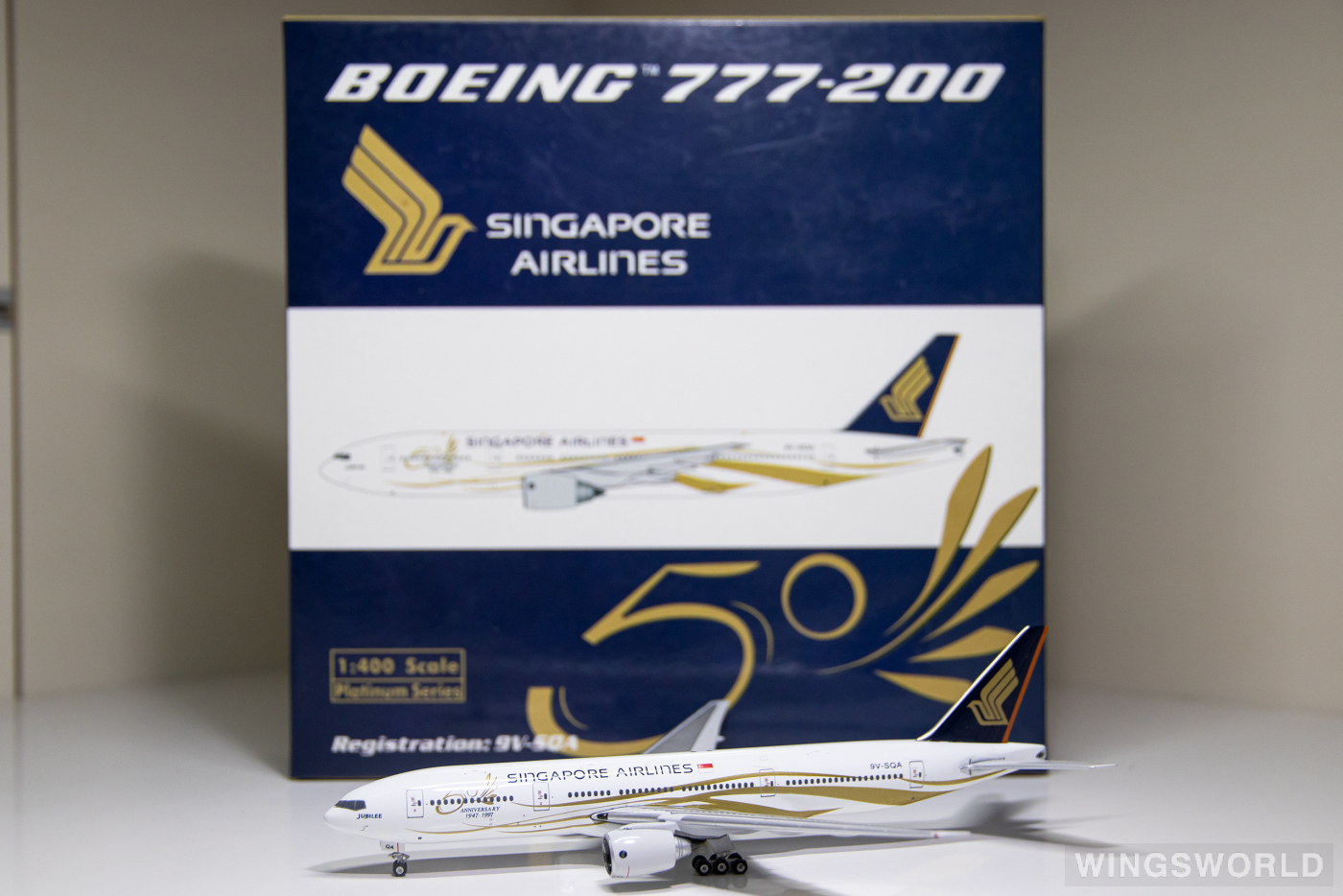 Phoenix 1:400 PH10321 Singapore Airlines 新加坡航空 Boeing 777-200 9V-SQA