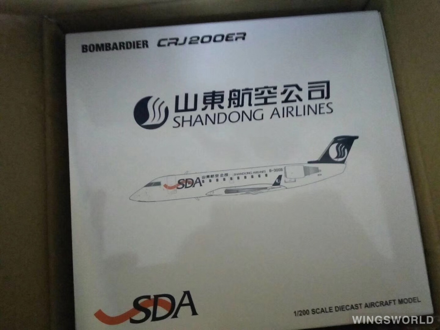 JC Wings 1:200 LH2189 Shandong Airlines 山东航空 Bombardier CRJ200 B-3009