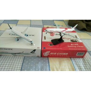 Air China 中国国际航空 Boeing 777-300ER B-2035 微笑中国 KD4677 JC Wings 1:400