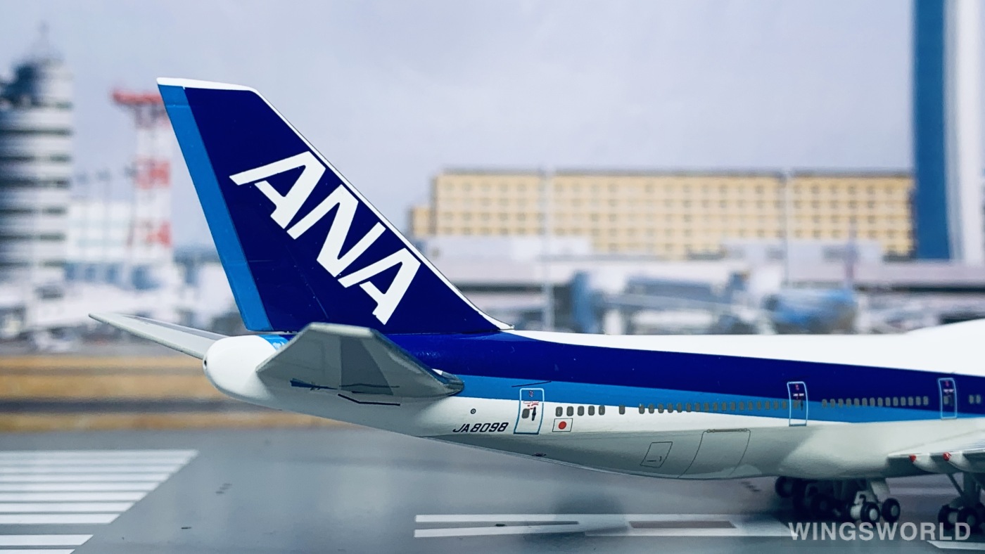 ANA　B747-400　JA8098　1：400 Hogan 1:400 Boeing 747-400 ANA 全日空NH40062 JA8098 的照片