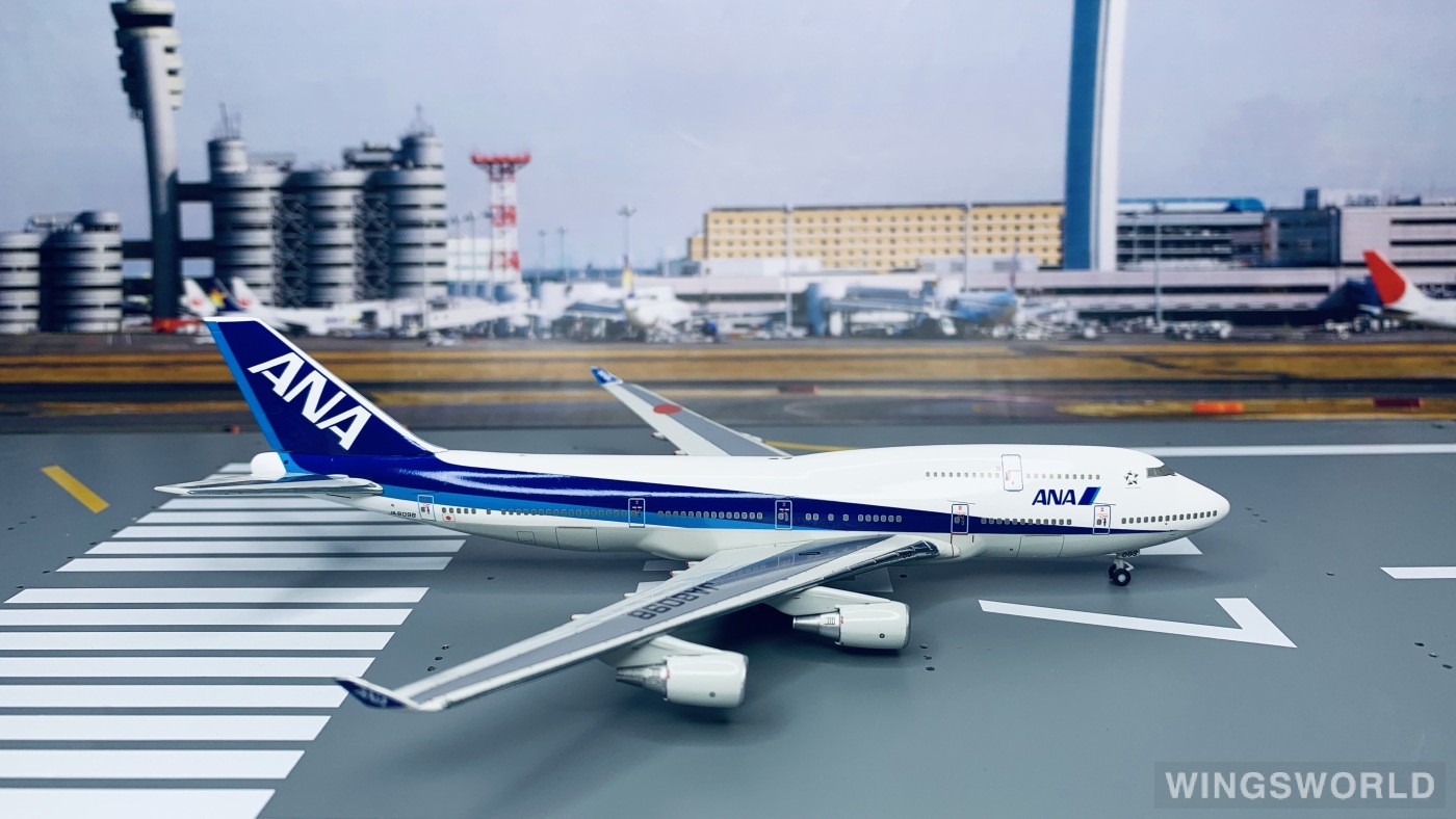ANA I BOEING 747-400 1:400 全日空商事 JA8098 ANA I BOEING 747-400 1:400 全日空商事 JA8098 - メルカリ