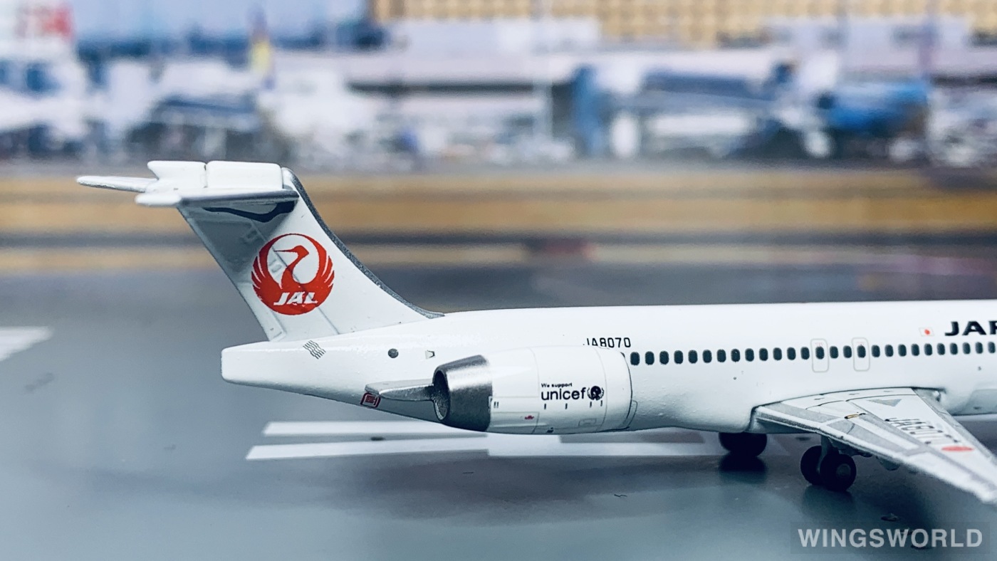 JC Wings 1:400 XX4941 Japan Airlines 日本航空 McDonnell Douglas MD-90 JA8070