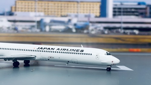 JC Wings JAL 鶴丸 MD-90-30 unicef 1/400 レア JC Wings JAL 鶴丸 MD-90-30 unicef 1/400 レア - メルカリ