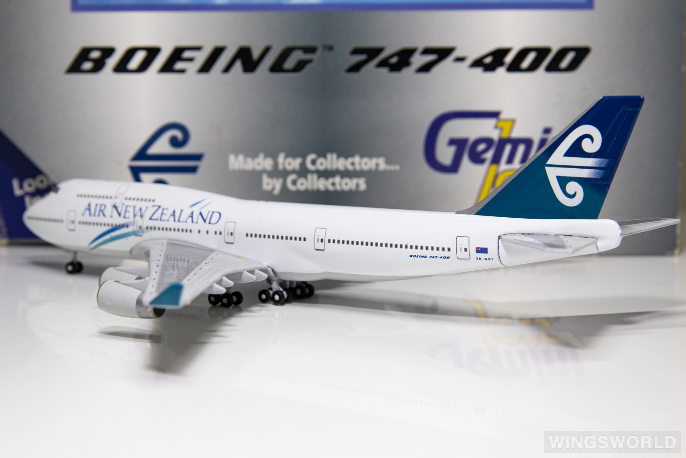 Geminijets 1:400 GJANZ067 Air New Zealand 新西兰航空 Boeing 747-400 ZK-NBT