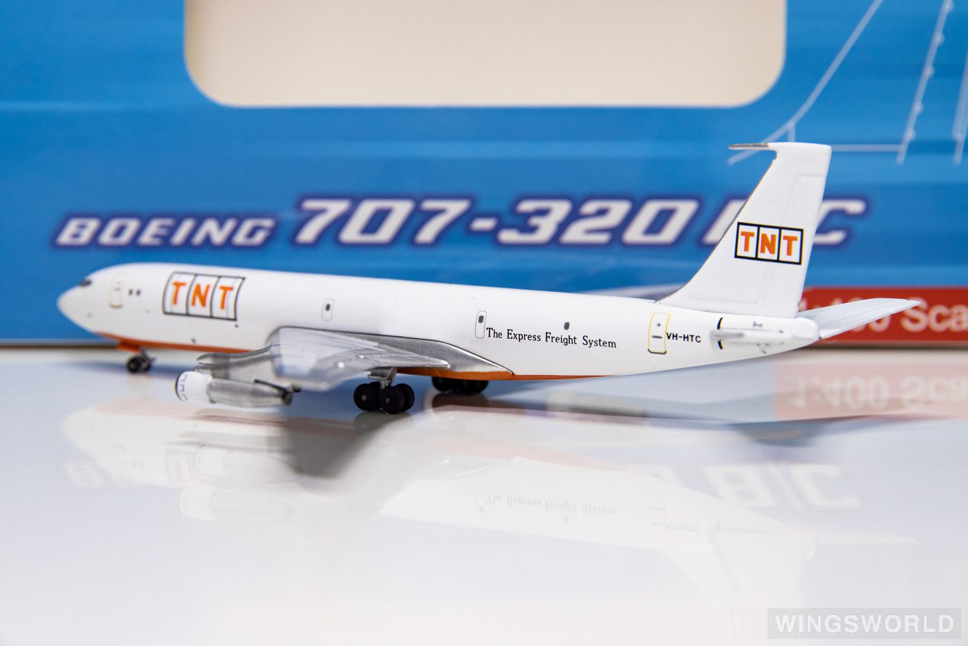AeroClassics 1:400 AC419693 Ansett Air Freight 安捷货运航空 Boeing 707-300 VH-HTC