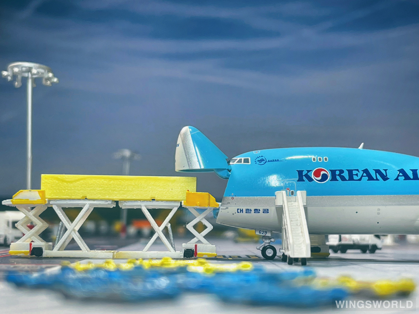 JC Wings 1:400 EW4748006 Korean Air 大韩航空 Boeing 747-8F HL7629