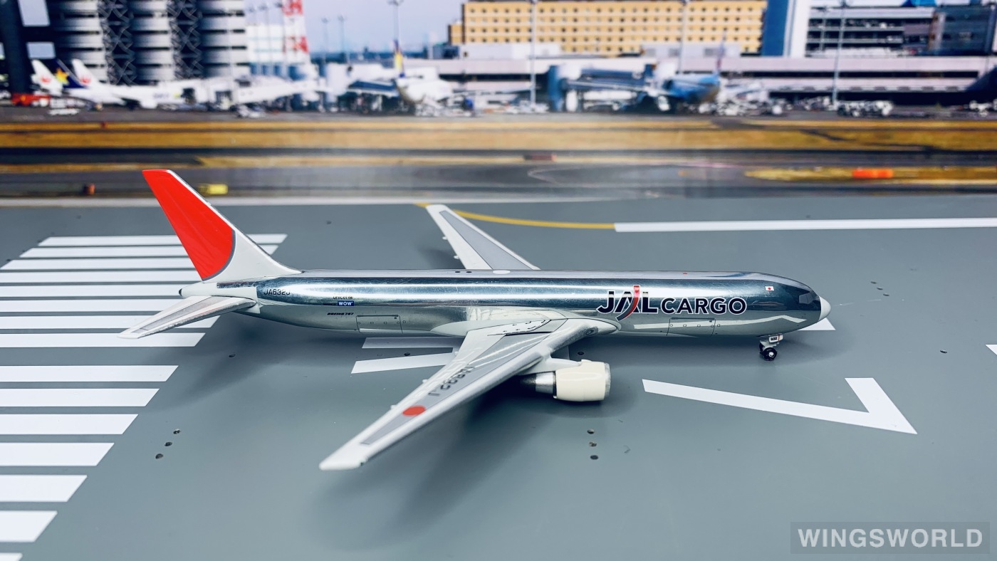 Phoenix 1:400 PH10200 Japan Airlines 日本航空 Boeing 767-300 JA632J