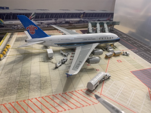 China Southern 中国南方航空 Airbus A380-800 B-6137  PH11535 Phoenix 1:400