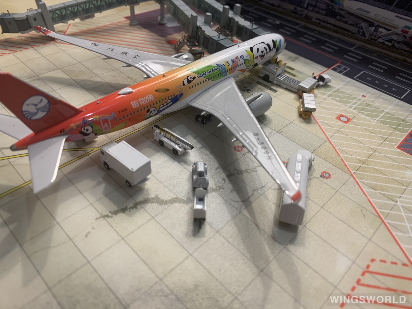 Phoenix 1:400 PH11542 Sichuan Airlines 四川航空 Airbus A350-900 B-306N