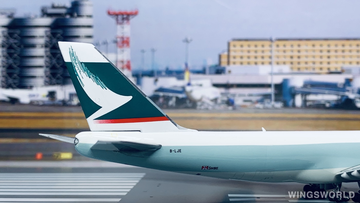 Phoenix 1:400 PHBLJEA Cathay Pacific 国泰航空 Boeing 747-8F B-LJE