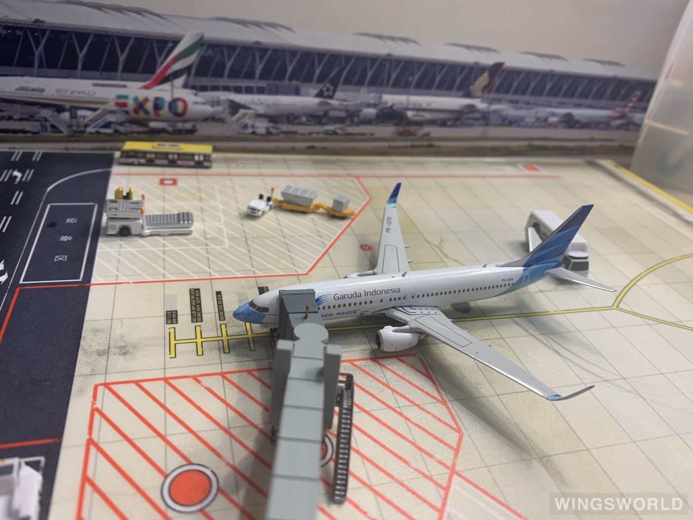 Phoenix 1:400 PH11659 Garuda Indonesia 印度尼西亚鹰航 Boeing 737-800 PK-GFK