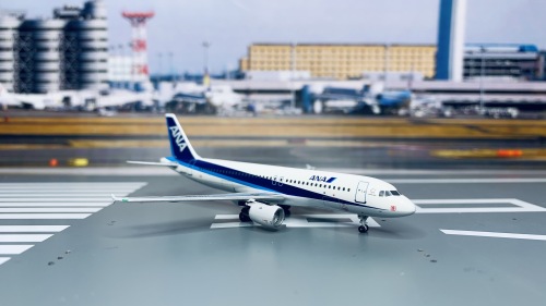 Phoenix 1:400 Boeing 787-8 Japan Airlines 日本航空PH10589 JA825J