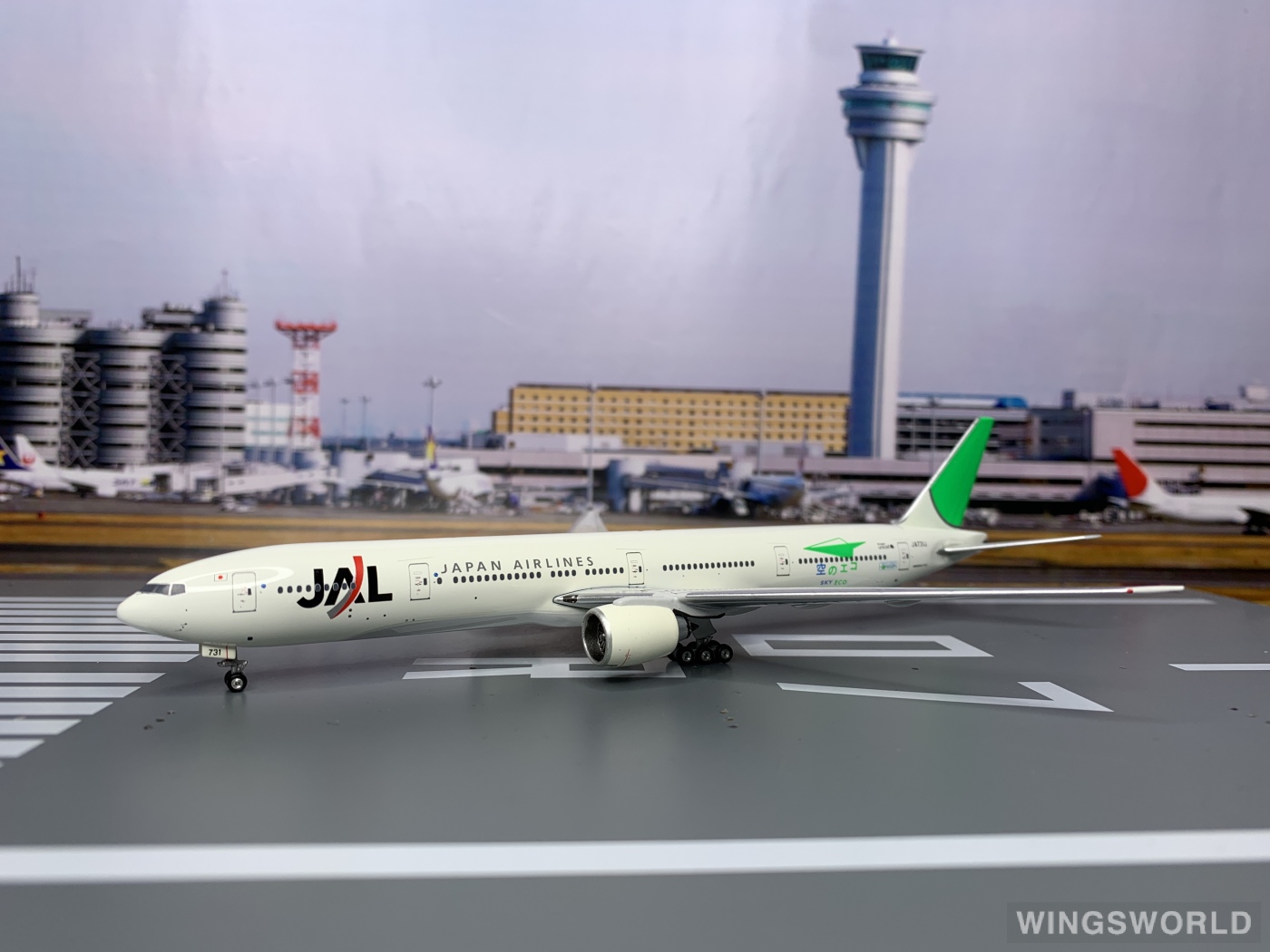 Phoenix 1:400 PH10349 Japan Airlines 日本航空 Boeing 777-300ER JA731J