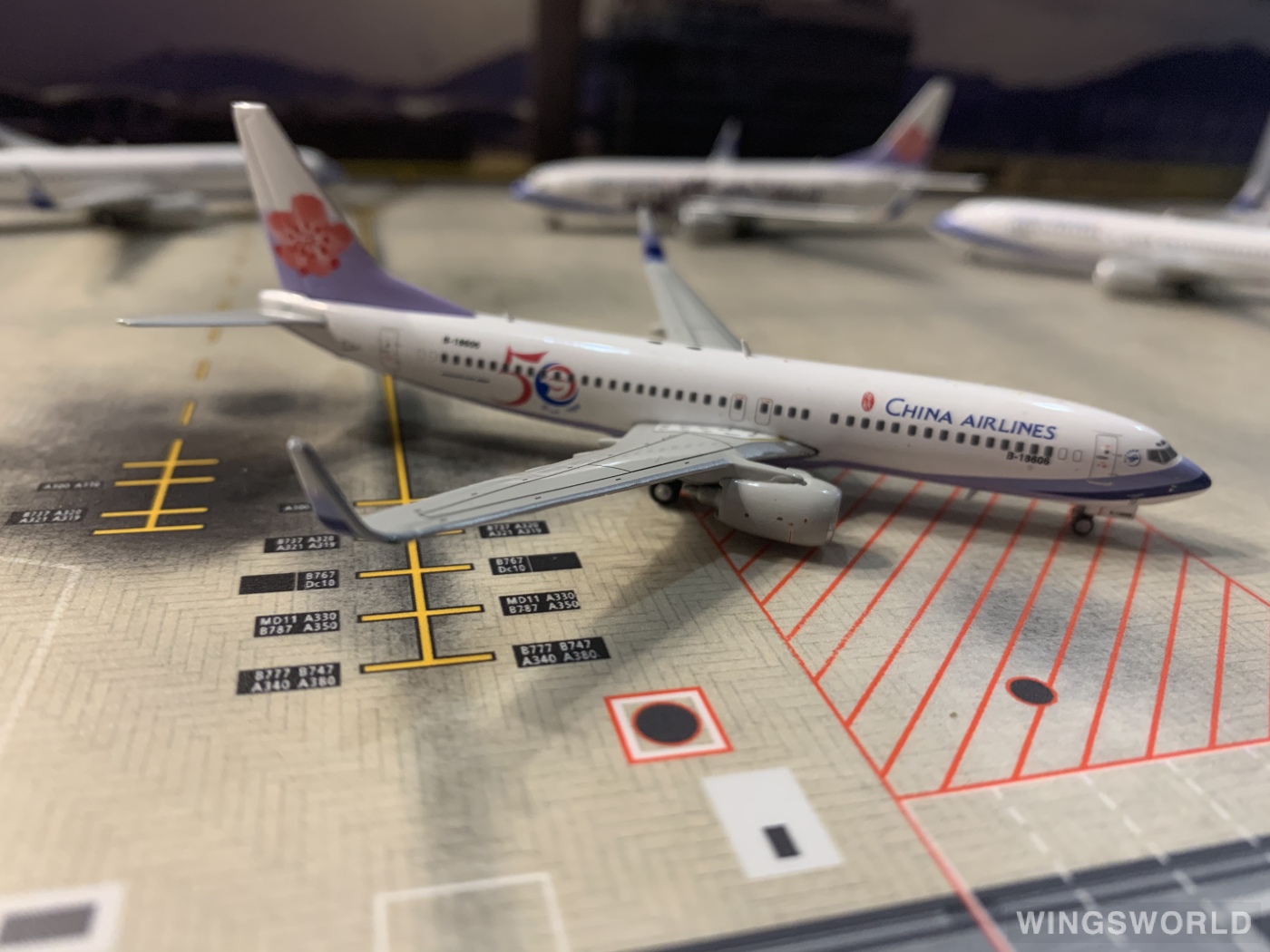 Dream Air 1:400 DACAL606 China Airlines 中华航空 Boeing 737-800 B-18606