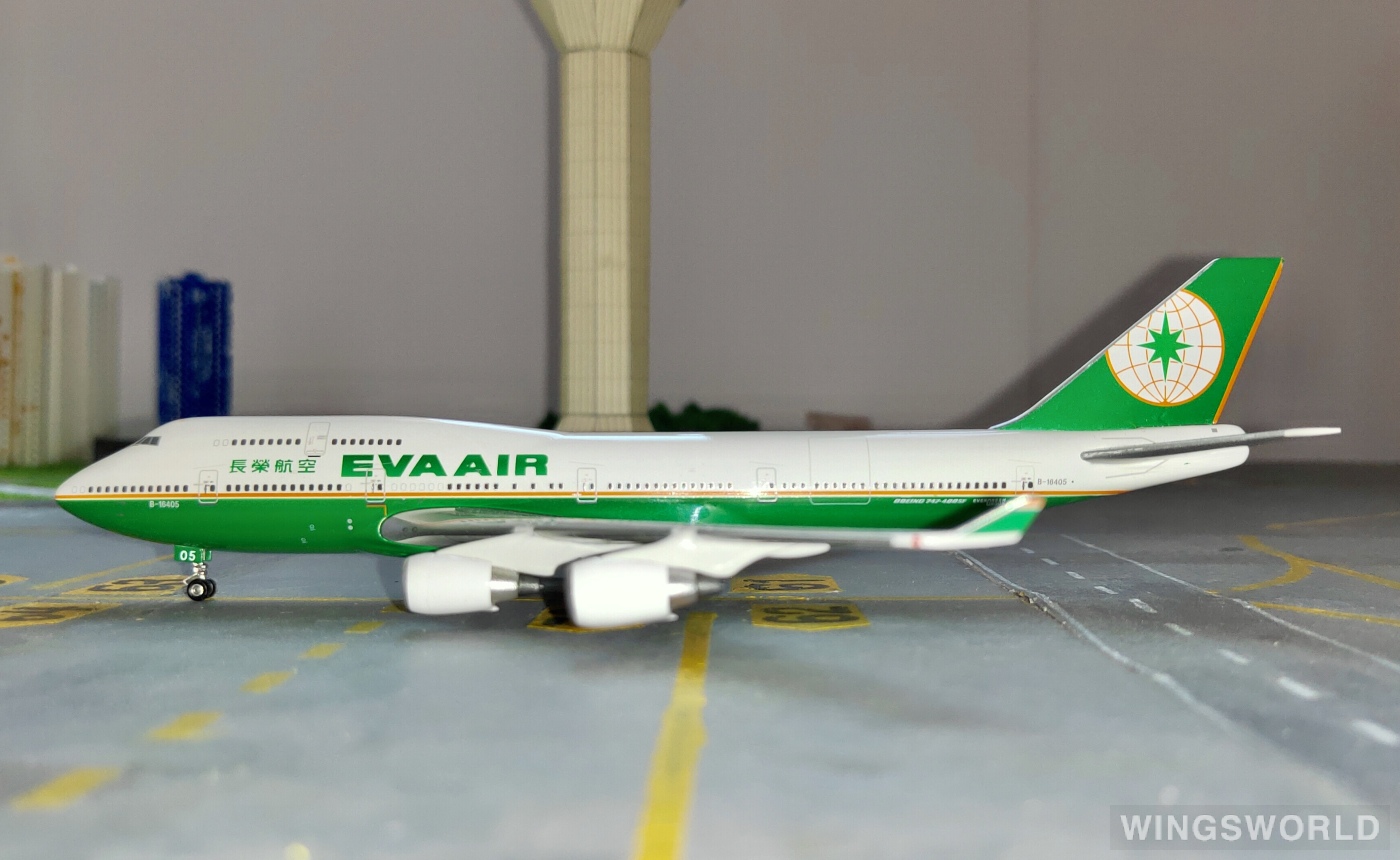 Phoenix 1:400 PH10313 EVA Air 长荣航空 Boeing 747-400 B-16405
