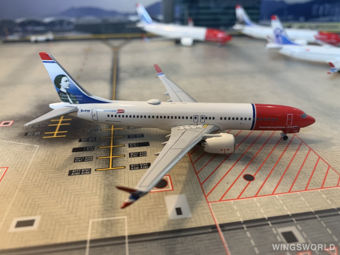 AeroClassics 1:400 AC419356 Norwegian Air Shuttle 挪威航空 Boeing 737 MAX 8 EI-FYF