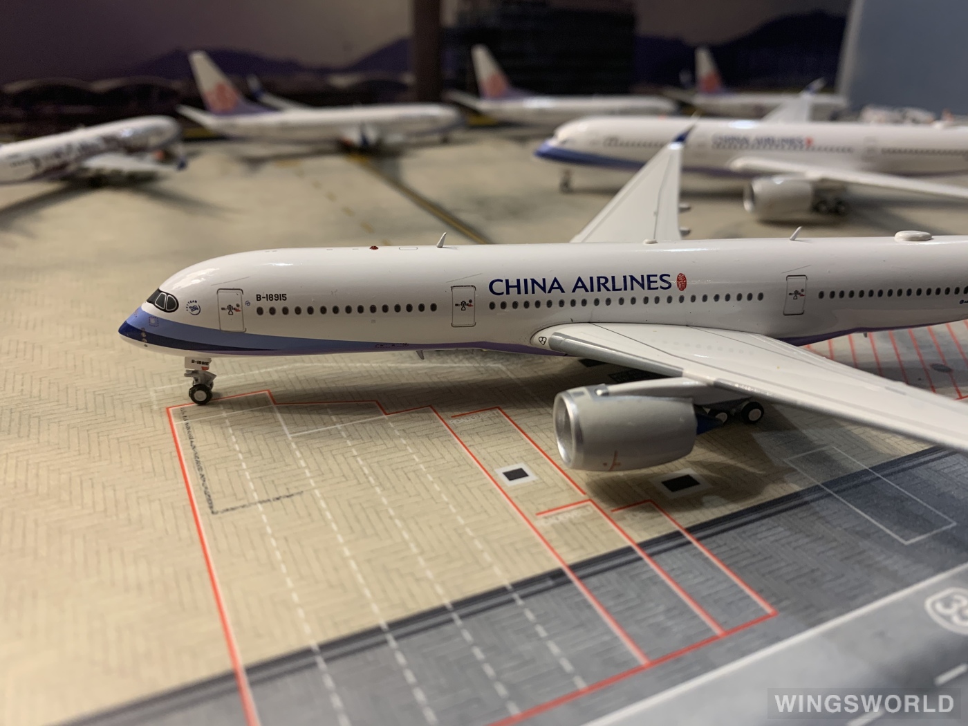 Aviation400 1:400 AV4016 China Airlines 中华航空 Airbus A350-900 B-18915