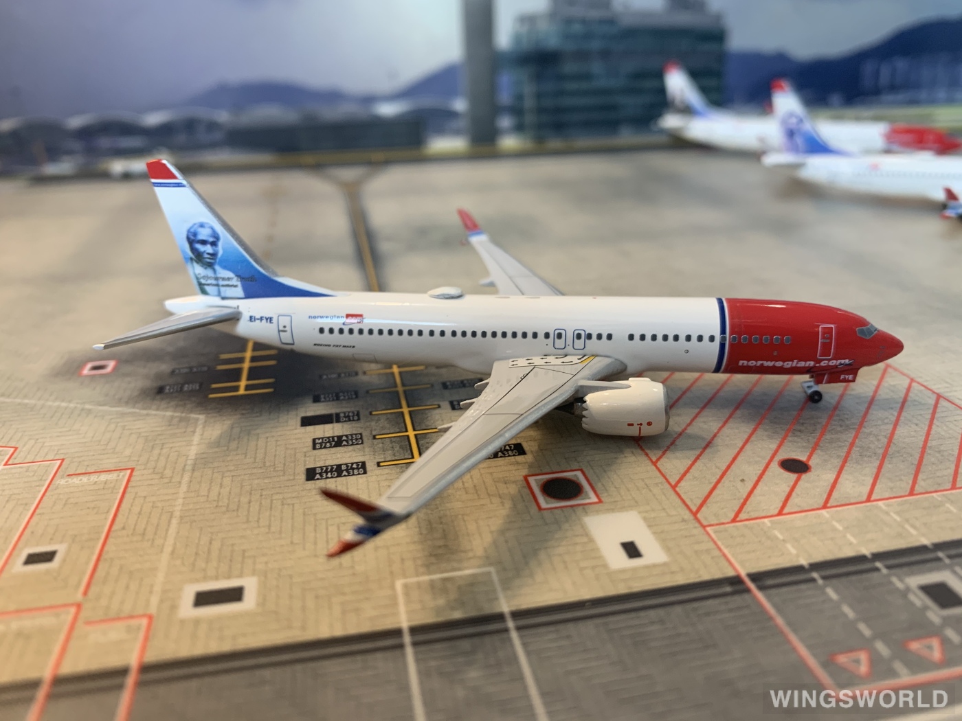 AeroClassics 1:400 AC419355 Norwegian Air Shuttle 挪威航空 Boeing 737 MAX 8 EI-FYE