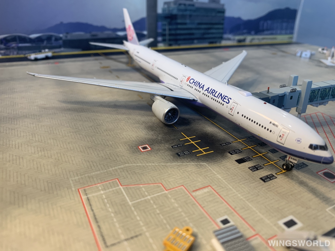 Aviation400 1:400 AV4040 China Airlines 中华航空 Boeing 777-300ER B-18051