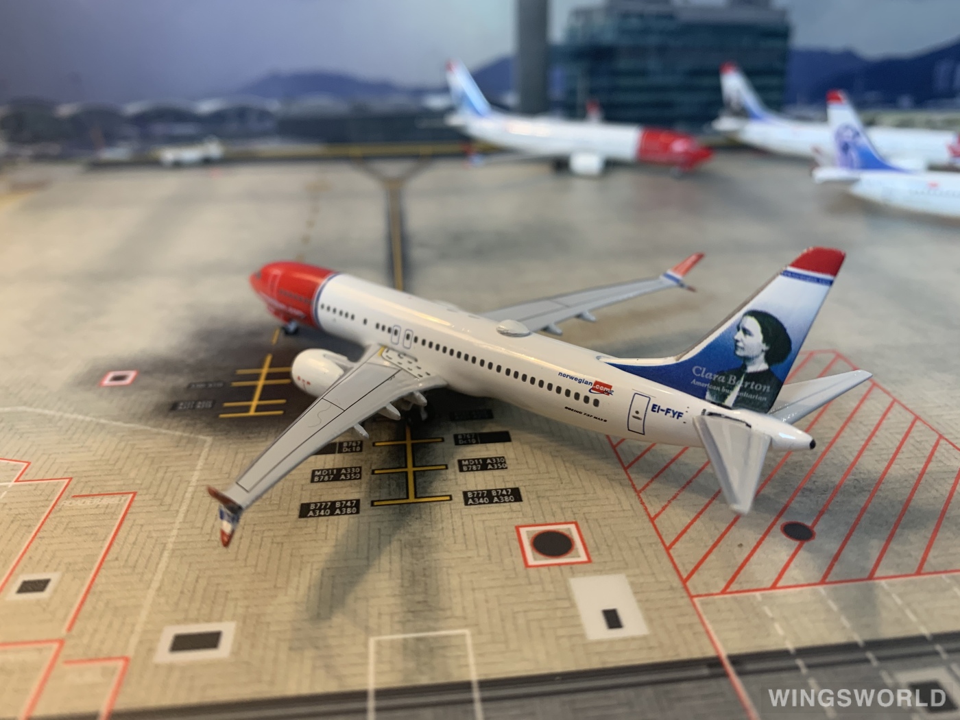 AeroClassics 1:400 AC419356 Norwegian Air Shuttle 挪威航空 Boeing 737 MAX 8 EI-FYF