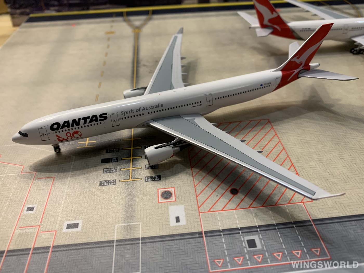 AeroClassics 1:400 AC4VHQPA Qantas 澳洲航空 Airbus A330-300 VH-QPA