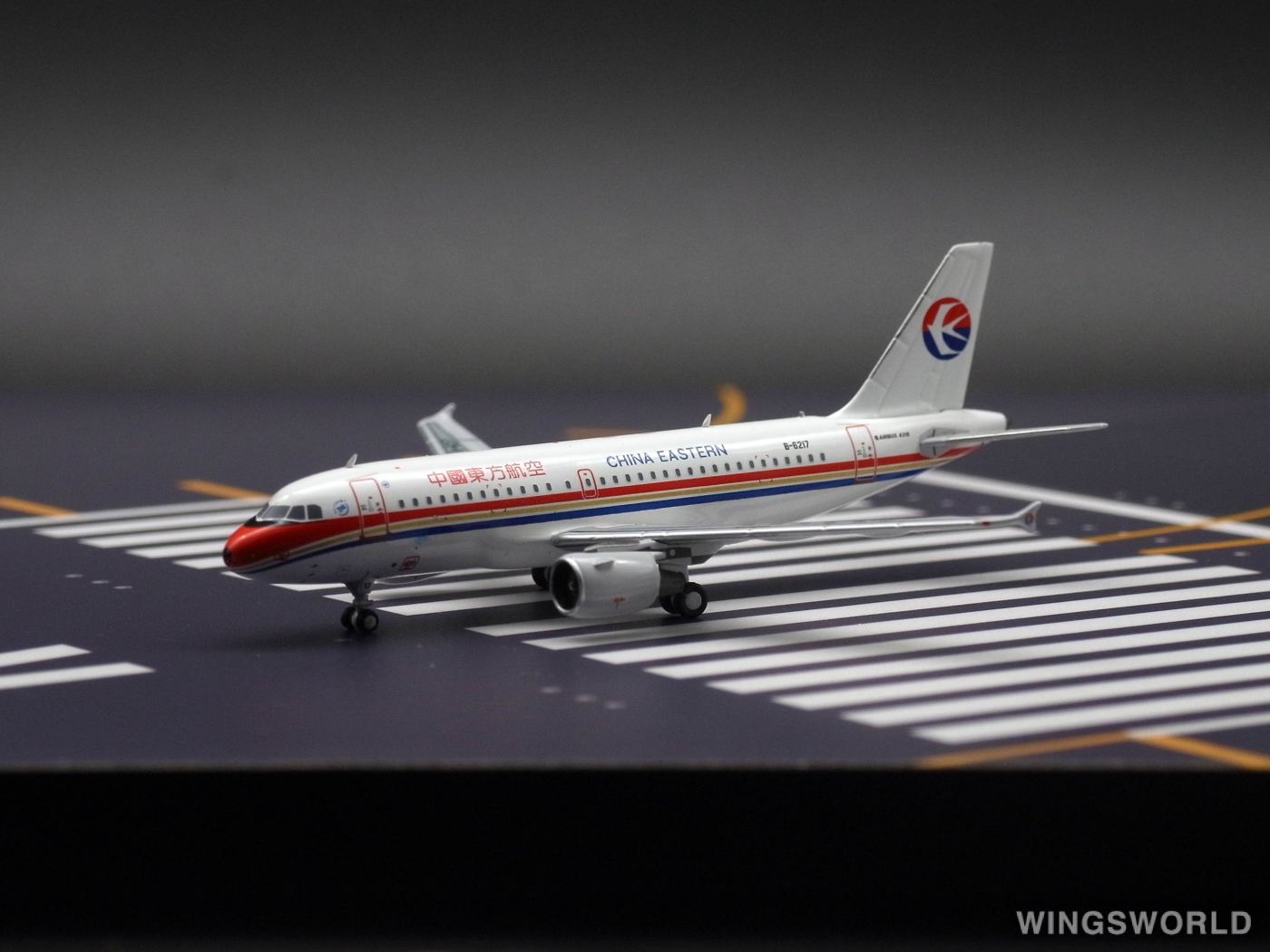 Pandamodel 1:400 PM-B-6217 China Eastern 中国东方航空 Airbus A319 B-6217