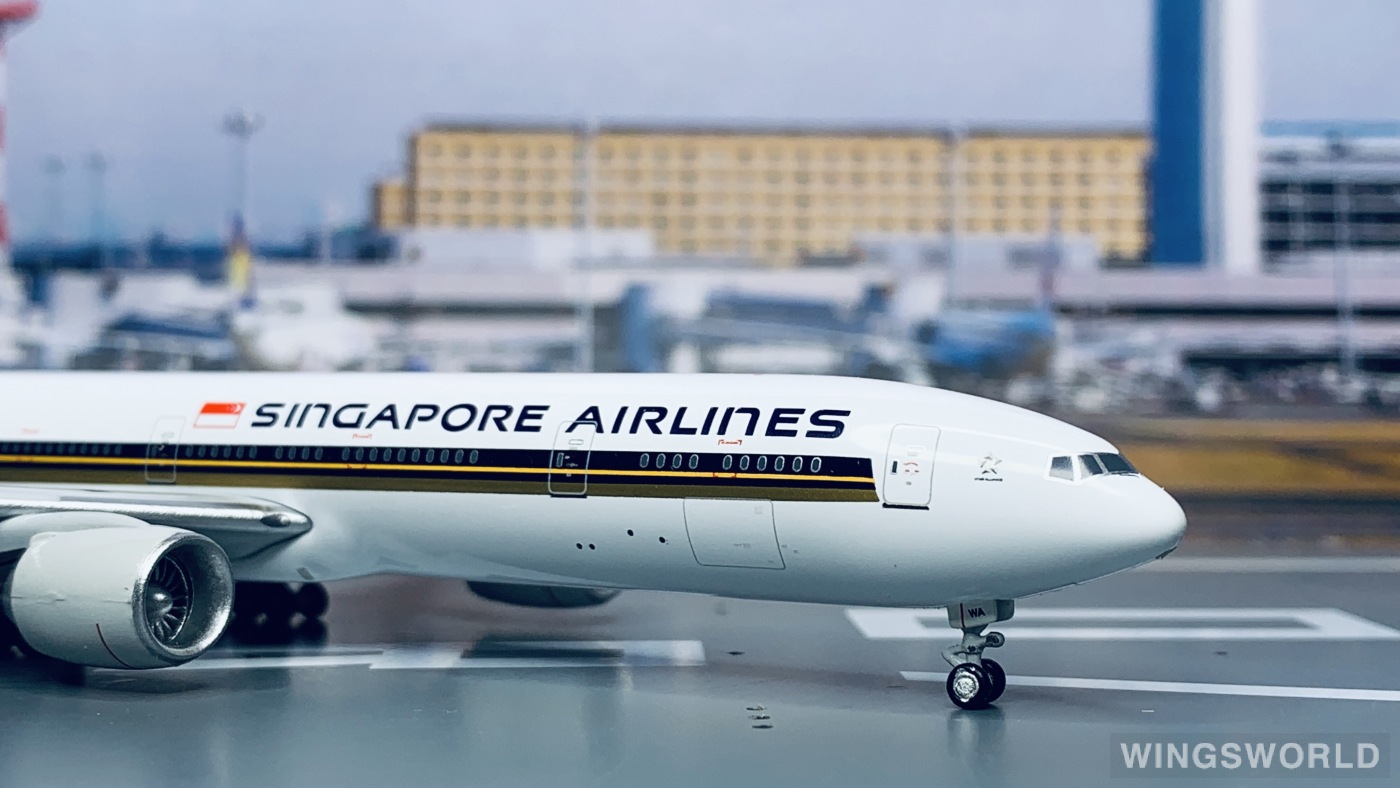 Apollo 1:400 A13029 Singapore Airlines 新加坡航空 Boeing 777-300ER 9V-SWA