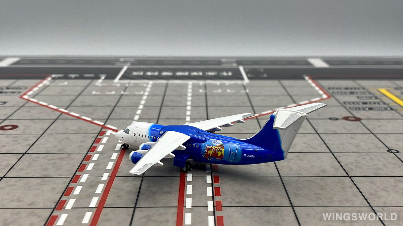 Jet-X 1:400 JX384 Titan Airways 泰坦航空 BAe 146 G-ZAPK