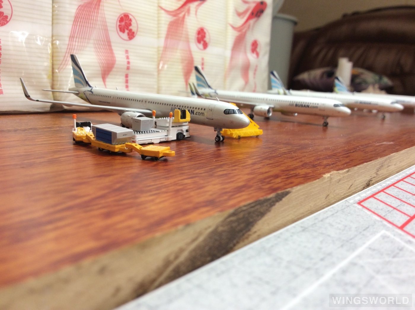 Phoenix 1:400 PH11608 Air Busan 釜山航空 Airbus A321neo HL8366