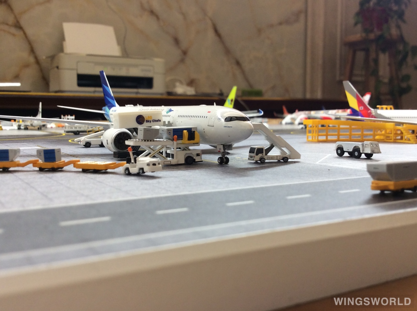 Phoenix 1:400 PH11604 Garuda Indonesia 印度尼西亚鹰航 Airbus A330-900neo PK-GHG