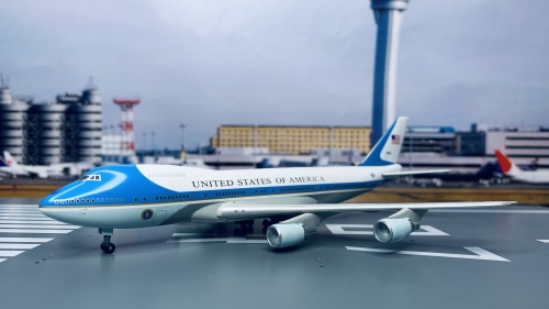 USAF 美国空军 Boeing 747-200 28000 Air Force One 空军一号 55544 Dragon Models 1:400