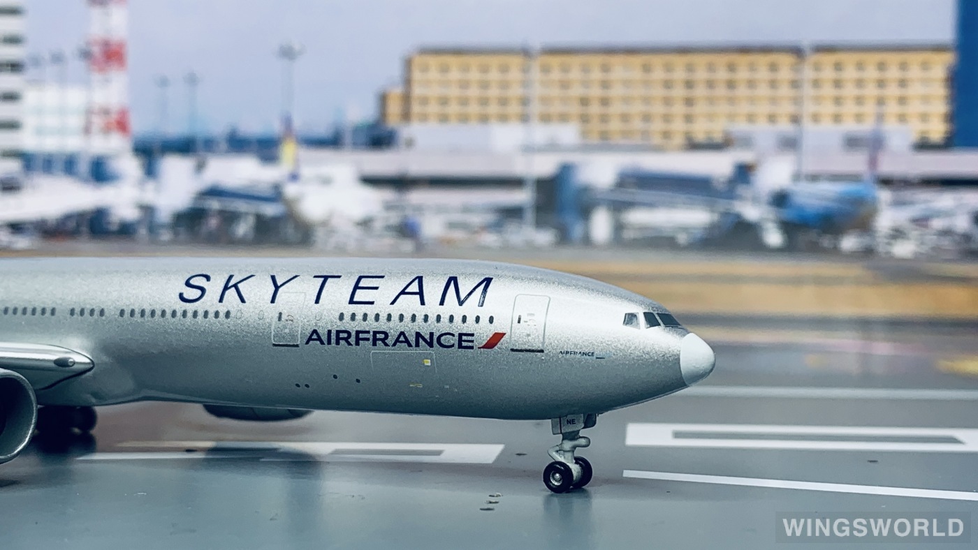 Apollo 1:400 A13050 Air France 法国航空 Boeing 777-300 F-GZNE