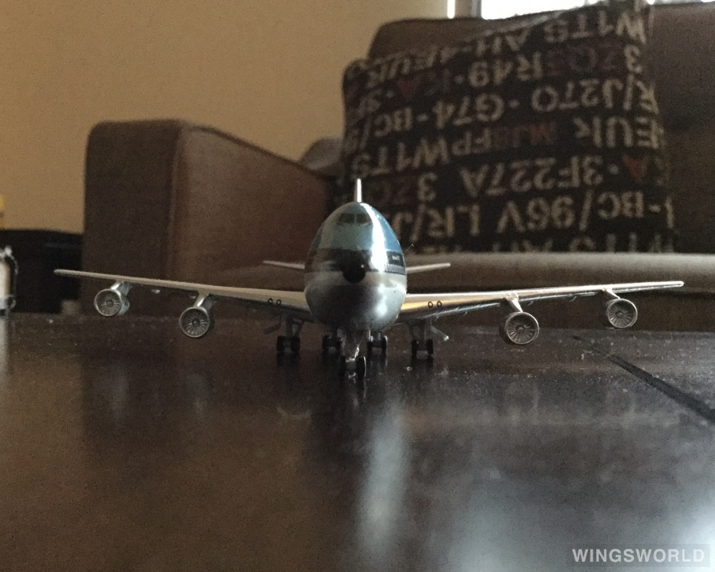AeroClassics 1:400 ACPHBUE Garuda Indonesia 印度尼西亚鹰航 Boeing 747-200 PH-BUE