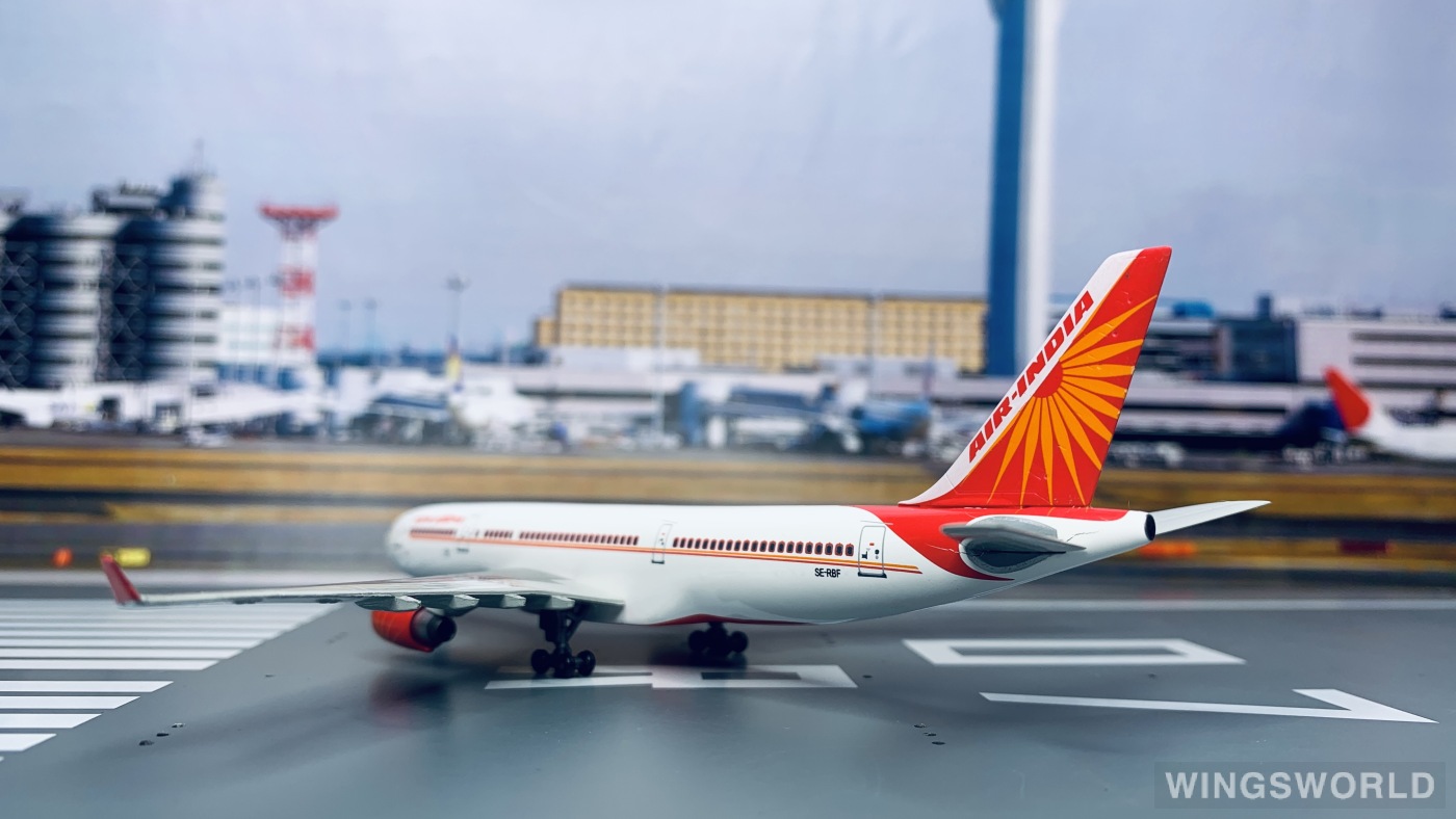 Dragon Models 1:400 56003 Air India 印度航空 Airbus A330-200 SE-RBF