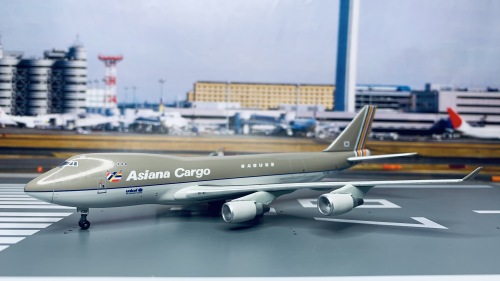 Asiana 韩亚航空 Boeing 747-400 HL7436  55973 Dragon Models 1:400