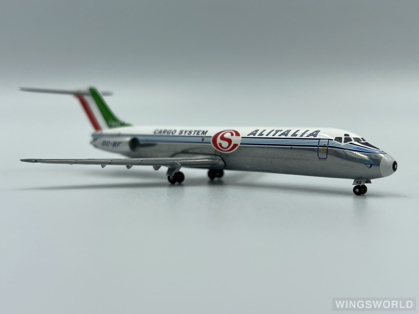 Sovereign Models 1:400 SOVAZA17 Alitalia 意大利航空 McDonnell Douglas DC-9 I-DIKG