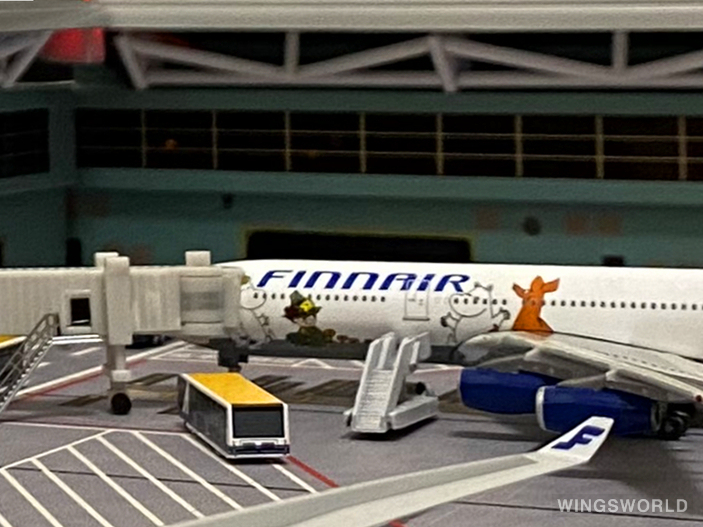 Phoenix 1:400 PH10239 Finnair 芬兰航空 Airbus A340-300 OH-LQC
