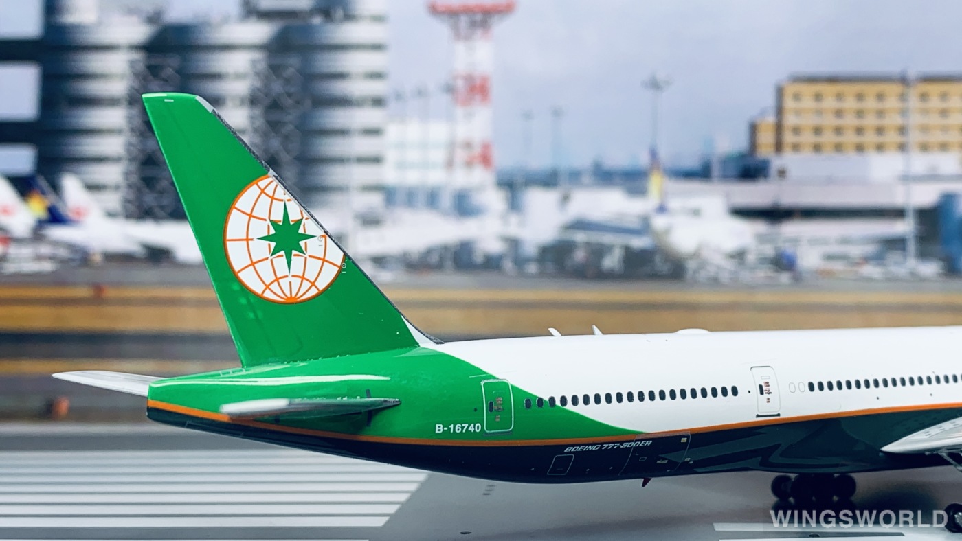 Phoenix 1:400 PH04364 EVA Air 长荣航空 Boeing 777-300ER B-16740