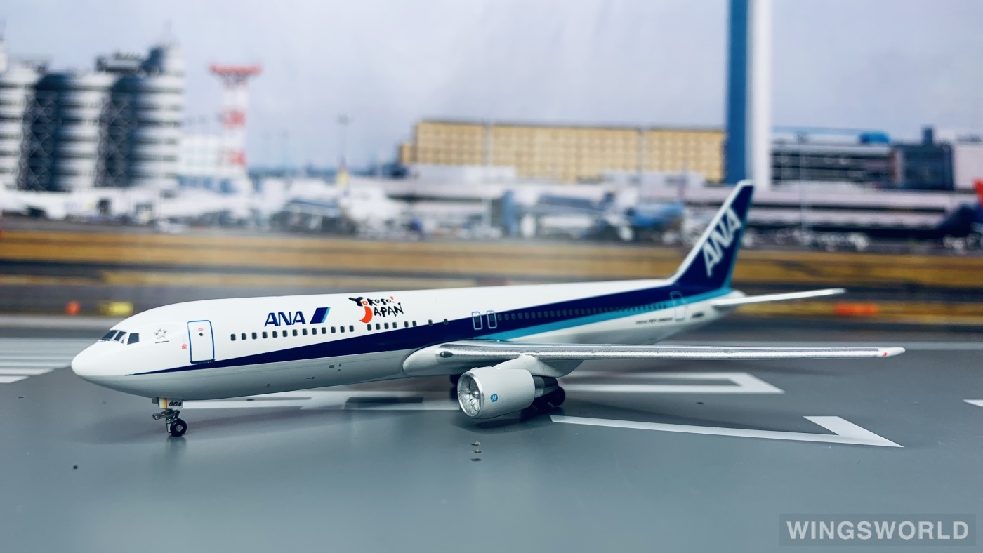 Big Bird 1:400 BB4-2004-15C ANA 全日空 Boeing 767-300 JA8664