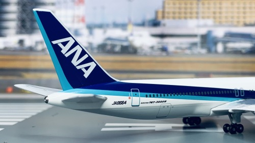 Big Bird 1:400 Boeing 767-300 ANA 全日空BB4-2004-15C JA8664 Yokoso