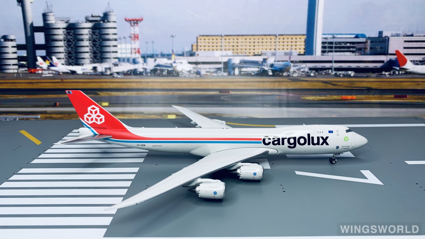 Phoenix 1:400 PH11606 Cargolux 卢森堡货运航空 Boeing 747-8F LX-VCN