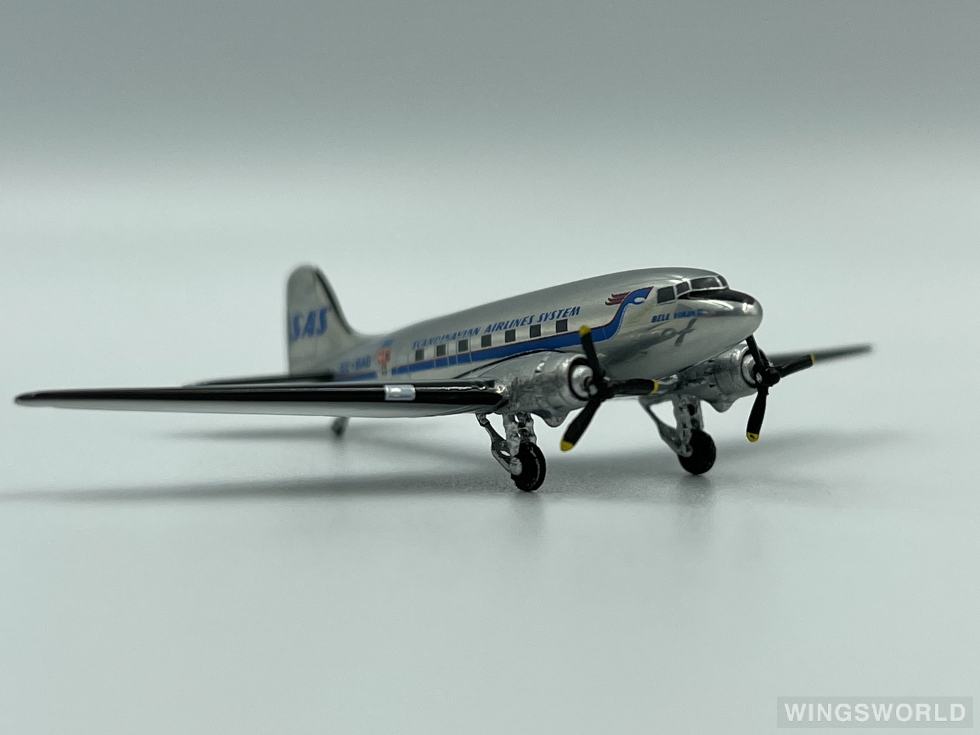 AeroClassics 1:400 ACSEBAB SAS 北欧航空 Douglas DC-3 SE-BAB