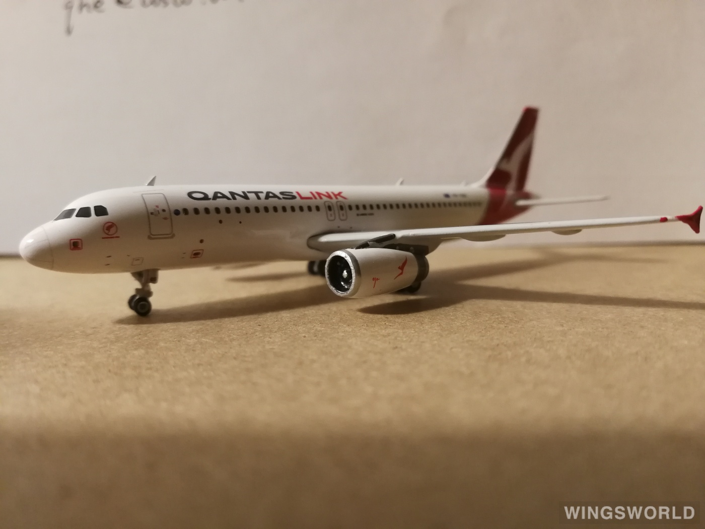 Phoenix 1:400 PH04193 Qantas 澳洲航空 Airbus A320 VH-VQS